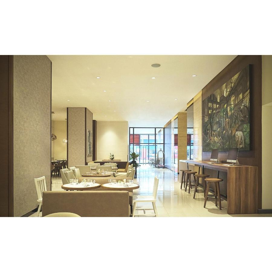 Summit Hotel Greenhills Quezon City Exterior foto