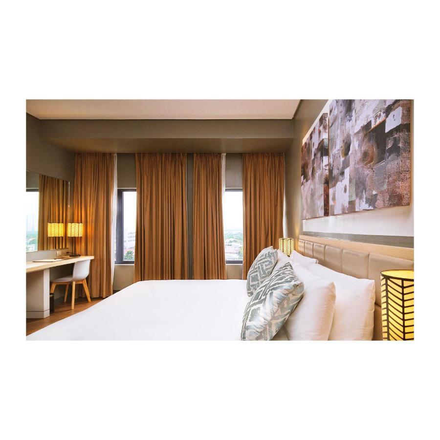 Summit Hotel Greenhills Quezon City Exterior foto