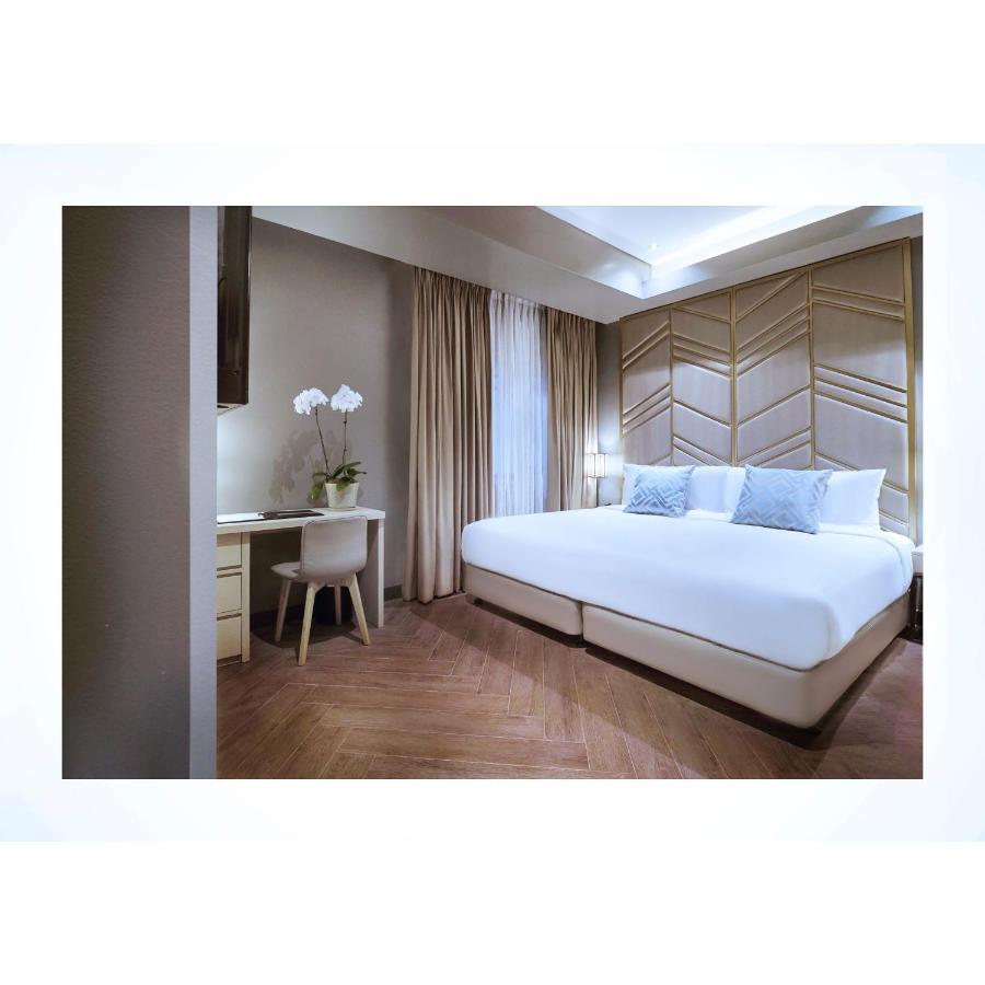 Summit Hotel Greenhills Quezon City Exterior foto